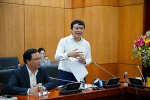 Bộ Nội vụ yêu cầu tỉnh Vĩnh Phúc rà soát các bổ nhiệm như trường hợp bà Trần Huyền Trang