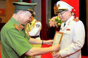 Người phát ngôn Bộ Công an được thăng hàm Trung tướng