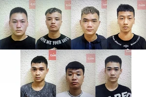 Khởi tố 8 thanh niên tụ tập đánh nhau ở Hà Nội