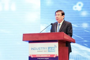 Phó Trưởng Ban Kinh tế Trung ương Nguyễn Thành Phong phát biểu tại hội thảo. Ảnh: THÀNH TRUNG