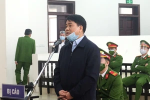 Ông Nguyễn Đức Chung kháng cáo bản án 8 năm tù vụ chỉ đạo mua chế phẩm Redoxy-3C