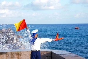 Kỷ niệm 67 năm truyền thống Hải quân nhân dân Việt Nam: Không để Tổ quốc bị “bất ngờ” từ hướng biển