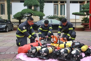 24 chiến sĩ công an lên đường tới Thổ Nhĩ Kỳ làm nhiệm vụ cứu nạn, cứu hộ động đất