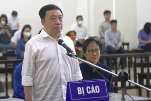 Đề nghị giữ nguyên hình phạt nhận hối lộ đối với cựu Giám đốc Bệnh viện Đa khoa tỉnh Đồng Nai 