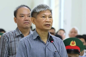 Cựu Tư lệnh Cảnh sát biển Nguyễn Văn Sơn thừa nhận khởi xướng vụ rút 50 tỷ đồng 