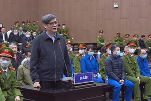 Cựu Bộ trưởng Bộ Y tế Nguyễn Thanh Long bị đề nghị 19-20 năm tù
