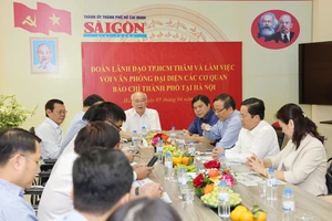 Cơ quan báo chí TPHCM tại Hà Nội là cầu nối thông tin đưa 2 thành phố phát triển