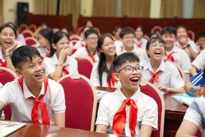 Học sinh Hà Nội hào hứng với kỹ năng đẩy lùi các tệ nạn
