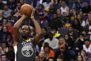 Không có KD và các "hảo thủ", Warriors liền thất thủ trước Kings