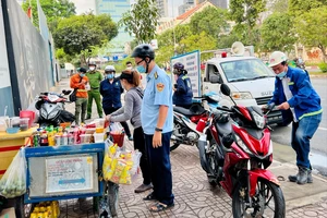 TP Nha Trang xử lý các trường hợp lấn chiếm vỉa hè
