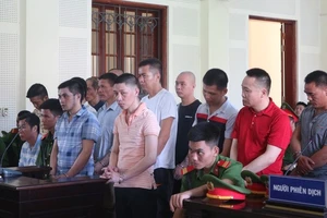 7 bị cáo trong đường dây ma túy xuyên quốc gia lãnh án tử hình
