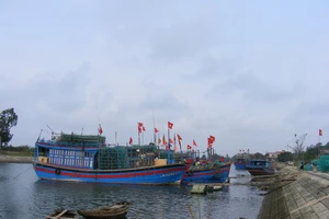 Từ 13 giờ hôm nay (7-7), Thanh Hóa cấm tàu thuyền ra khơi