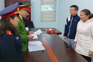 Bắt giam Giám đốc Trung tâm Đăng kiểm xe cơ giới 36-08D, Thanh Hóa