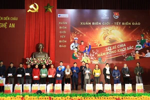 Trung ương Đoàn tổ chức Chương trình “Xuân biên giới - Tết biển đảo” tại Nghệ An 