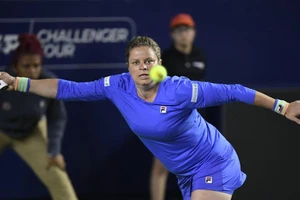 Kim Clijsters thua trận thứ 2