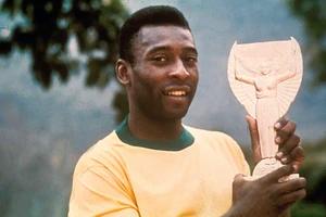 Vua bóng đá Pele sẽ được nhớ mãi