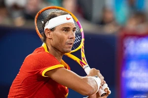 Nadal thắng Fucsovics sau 3 ván đấu