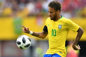 Neymar giấu chấn thương mắt cá ở World Cup 2018?