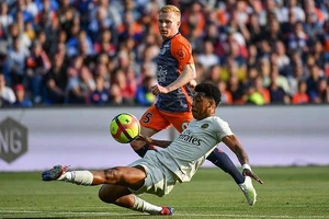 Thua Montpellier, PSG tan mộng phá kỷ lục