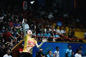 Nguyễn Thuỳ Linh đã vô địch đơn nữ giải cầu lông Challenge Việt Nam 2023. Ảnh: LÂM VĂN