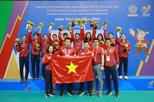 Cầu lông Việt Nam sẽ có những khoản thưởng động viên tinh thần trước vào sau thi đấu SEA Games 32. Ảnh: MINH MINH