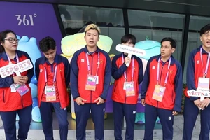 Đội thể thao điện tử Việt Nam thua đáng tiếc ở trận tranh HCĐ. Ảnh: VIRESA