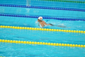 Bơi thể thao khuyết tật đã mang về tấm HCV đầu tiên cho Việt Nam tại ASIAN Para Games 2023. Ảnh: THÁI DƯƠNG