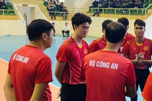 Chủ công Quản Trọng Nghĩa sẽ thi đấu cho Ninh Bình ở gia đoạn 1 giải bóng chuyền vô địch quốc gia 2024. Ảnh: MINH MINH 