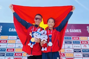 Các VĐV đội truyển triathlon Việt Nam đã giành được HCV quan trọng khi thi đấu SEA Games những kỳ gần đây. Ảnh: MINH MINH