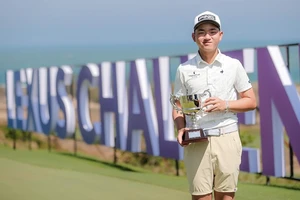 Nguyễn Anh Minh là golf thủ nghiệp dư có kết quả tốt nhất tại giải. Ảnh: VGA