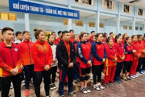 Cử tạ là một trong những môn trọng điểm của thể thao Việt Nam cần được sự đầu tư để tìm ra những lực sỹ tốt nhất tranh huy chương ASIAD và Olympic. Ảnh: MINH MINH