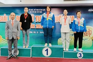 Kỳ thủ Nguyễn Hoàng Yến có ngôi vô địch cờ nhanh ở giải cờ tướng vô địch quốc gia năm nay. Ảnh: MINH THẮNG