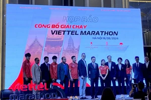 Các chân chạy nổi tiếng của Việt Nam, Lào, Campuchia sẽ tranh tài giải marathon hấp dẫn vào cuối năm nay. Ảnh: MINH MINH