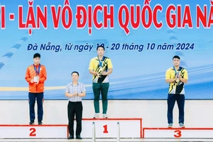 Thành Lộc (1) là gương mặt nổi bật nhất của đội lặn TPHCM trên đấu trường quốc tế những năm gần đây. Ảnh: VASA