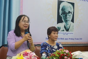 Nhiều nghệ sĩ xúc động trong buổi ra mắt sách về NSƯT Nguyễn Ngọc Bạch