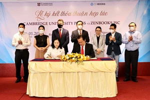 Zenbooks ký kết hợp tác với NXB Đại học Cambridge
