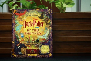 Phát hành tác phẩm về Harry Potter phiên bản Việt cùng lúc với các phiên bản quốc tế