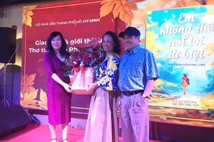 Nhà thơ Đào Phong Lan tái xuất với tập thơ “Em không thể nói lời từ biệt”