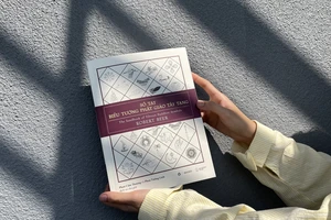 Nhà nghiên cứu Phan Cẩm Thượng ra mắt dịch phẩm "Sổ tay biểu tượng Phật giáo Tây Tạng"