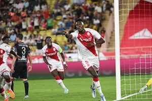 Badiashile mở ra chiến thắng cho Monaco