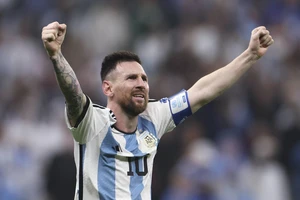 Messi tỏa sáng trước Curacao
