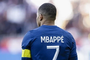 Mbappe hưởng lương cao nhất Ligue 1