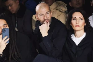 Zidane gây tranh cãi khi đi xem thời trang
