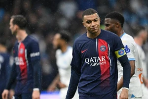 Luis Enrique đã khiến Mbappe "tổn thương"