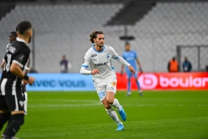 Adrien Rabiot đặt mục tiêu cùng Olympique Marseille đánh bại Paris Saint-Germain, đội bóng cũ của cựu ngôi sao Juventus