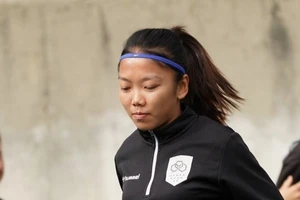 Huỳnh Như chuẩn bị cho mùa bóng thứ hai tại Lank FC