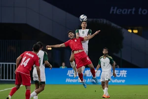 Olymic Iran có dàn cầu thủ đồng đều về thể hình, thể lực sẽ là thử thách cho các cầu thủ Việt Nam