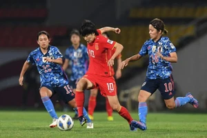 Đội chủ nhà Trung Quốc dừng bước trước các cầu thủ Nhật Bản trong trận bán kết
