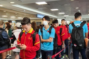 Đội tuyển Việt Nam tại sân bay Incheon