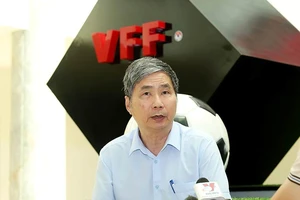 Ông Dương Nghiệp Khôi được VFF giao nhiệm vụ làm trưởng đoàn đội tuyển Việt Nam trong trận ra quân vòng loại 2 World 2026 gặp đội tuyển Philippines trên sân khách